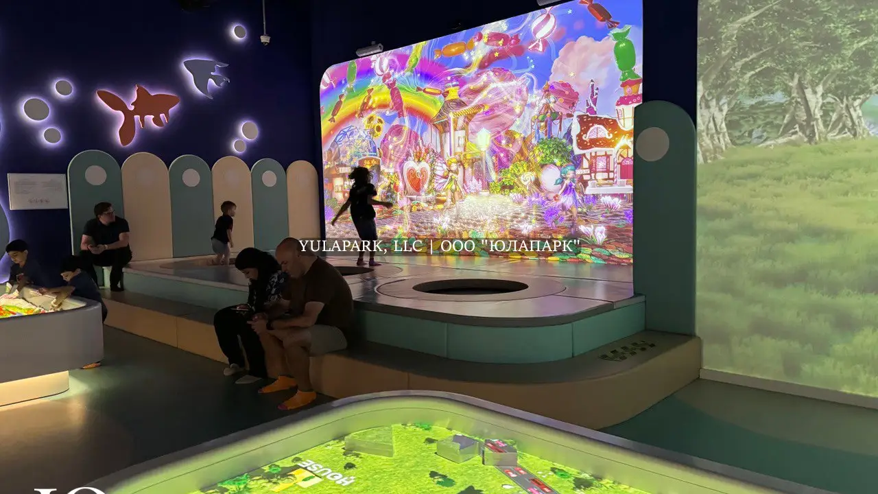 Интерактивный парк, интерактивные развлечения с подсветкой в детском парке